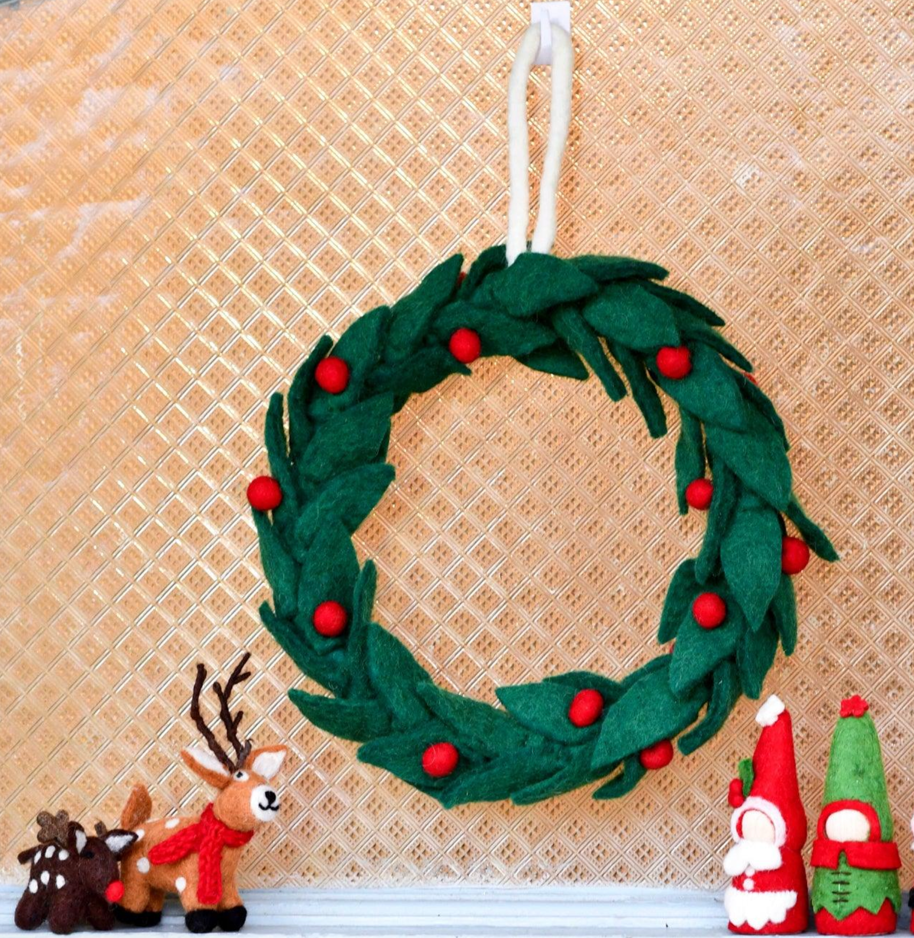 Christmas Holly Wreath with Red Berries - Small