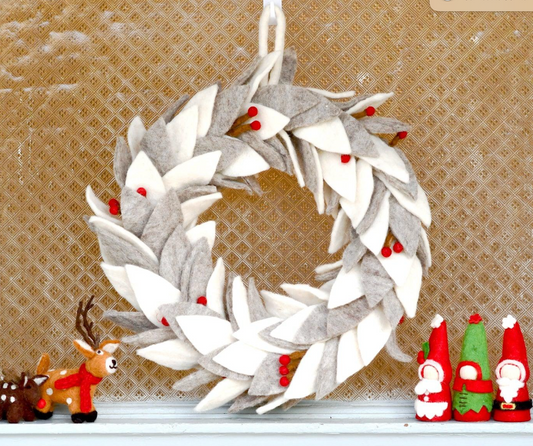 Christmas Wreath Grey and White Leaves