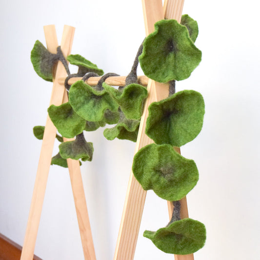 Flower Garland - Green